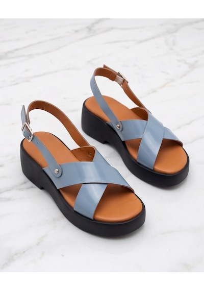 Futsishoes Jade Mavi Hakiki Deri Çapraz Bantlı Platform Topuklu Bilekten Tokalı Kadın Sandalet Futsishoes Jade Mavi Hakiki Deri Çapraz Bantlı Platform Topuklu Bilekten Tokalı Kadın Sandalet