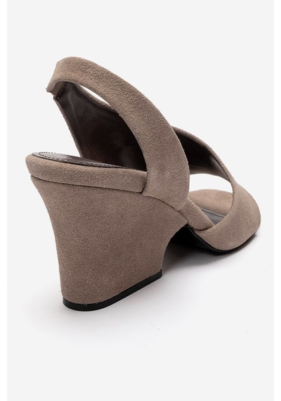 Luvishoes Zyra Vizon Süet Kadın Dolgu Topuklu Ayakkabı