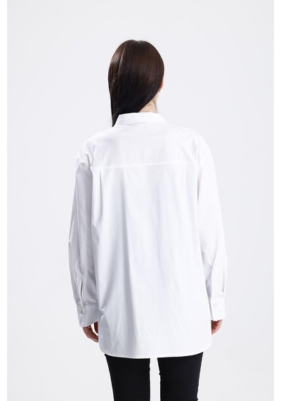 Sweetness Kadın Beyaz Oversize Likralı Pamuklu Cepli Uzun Kol Gömlek Beyaz