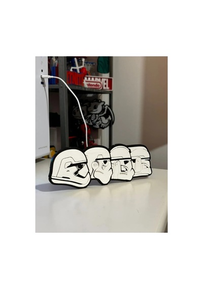 Star Wars Kask Tasarımlı Masa Dekoru