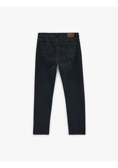 Koton Normal Bel Cepli Pamuklu Slim Fit Jean Pantolon - Brad Jean İndigo Stone 6sam40141nd İndigo - Taş Koton Normal Bel Cepli Pamuklu Slim Fit Jean Pantolon - Brad Jean İndigo Stone 6sam40141nd İndigo - Taş