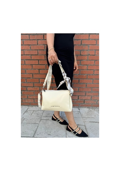 Just Polo Kadın Premium Şal Detaylı Yumuşak Deri Ayarlanabilir Askılı Çapraz El Ve Omuz Çantası Ebat : 28 X 18 Cm Krem