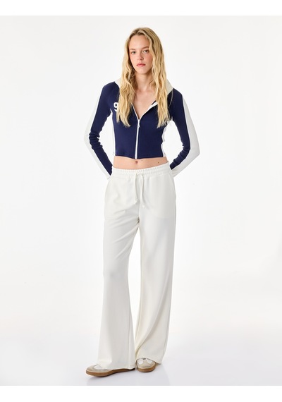 Koton Slim Fit Pamuklu Baskılı Kaşkorse Dik Yaka Fermuarlı Uzun Kollu Crop Tişört Lacivert 7wal10128ık Koton Slim Fit Pamuklu Baskılı Kaşkorse Dik Yaka Fermuarlı Uzun Kollu Crop Tişört Lacivert 7wal10128ık