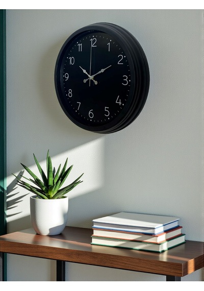 Classic Black Zarif 40 Cm Metal Duvar Saati Siyah Çerçeve