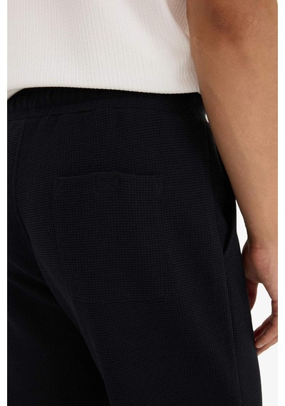 Defacto Regular Fit Beli Bağcıklı Düz Paça Waffle Eşofman Altı F0924ax25aubk81 Siyah-bk81
