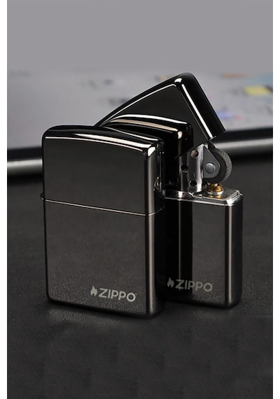 Zippo Çakmak Logolu Ebony Parlak Siyah 24756zl