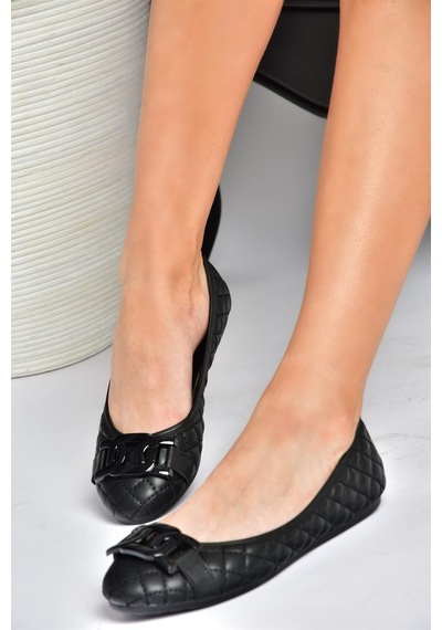 Fox Shoes P250005209  Kapitone Tokalı Günlük Kadın Babet Siyah