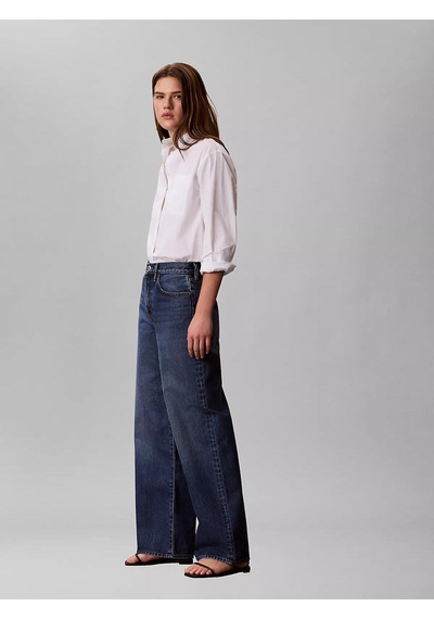 Calvin Klein Kadın Normal Kesim Yüksek Bel Geniş Paça Pamuklu Denim Mavi Jeans Lv047f727g-sd3-13708 Mavi Calvin Klein Kadın Normal Kesim Yüksek Bel Geniş Paça Pamuklu Denim Mavi Jeans Lv047f727g-sd3-13708 Mavi