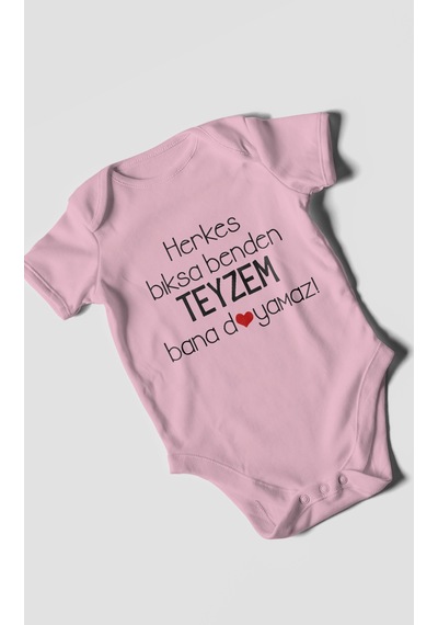 Herkes Bıksa Benden Teyzem Bana Doyamaz Baskılı Bebek Zıbını Çıtçıtlı Body %100 Pamuk Kısa Kol Koyu Pembe
