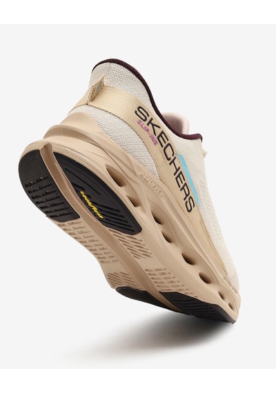 Skechers Max Cushıonıng Glıde-step Kadın Natürel Koşu Ayakkabısı 129400 Nat Bej