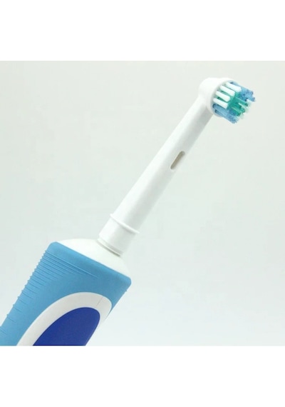 Oral-B Şarjlı ve Pilli Diş Fırçaları ile Uyumlu Yedek Başlık 4 Adet