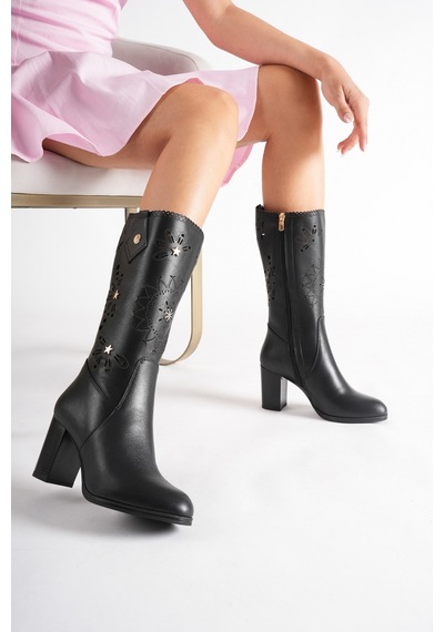 Analin Shoes Kadın Hakiki Deri Yıldız Ve Lazer Kesim Detaylı Topuklu Çizme Siyah