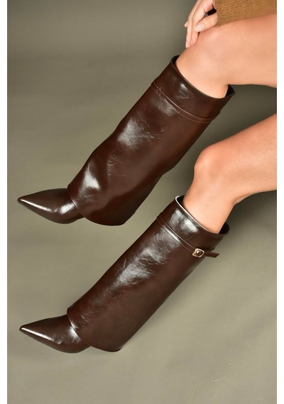 Fox Shoes V820141860 Kahverengi Rustik İnce Topuklu Kadın Çizme Kahverengi