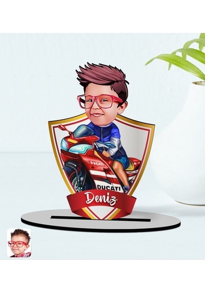 Kişiye Özel Isimli Motorcu Çocuk Karikatürlü Ahşap Biblo Model-1