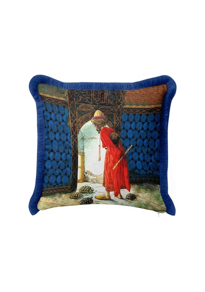 Osman Hamdi Bey Kaplumbağa Terbiyecisi Desenli Püsküllü Dekoratif Yastık - 45 X 45 Cm Renkli