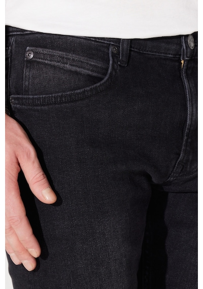 Lee Luke Slim Fit Dar Kesim Düşük Bel Dar Paça Siyah Erkek Esnek Jean Denim Kot Pantolon L719IZHL Siyah Lee Luke Slim Fit Dar Kesim Düşük Bel Dar Paça Siyah Erkek Esnek Jean Denim Kot Pantolon L719IZHL Siyah
