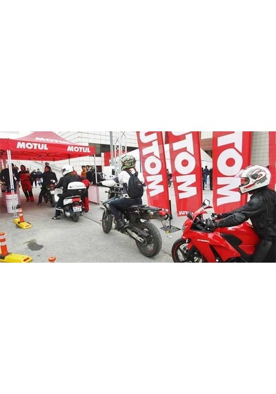 Motul 5100 4T 10W-30 Motorsiklet Motor Yağı 4 L