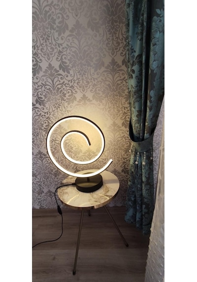 Simaavize Modern Led Masa Lambası