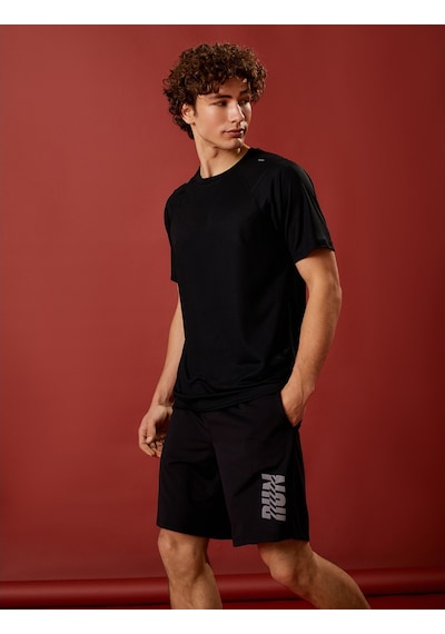 Koton Baskılı Spor Tişört Dikiş Detaylı Bisiklet Yaka Reglan Kol Siyah 3Sam10103Nk 3Sam10103Nk999 Siyah Koton Baskılı Spor Tişört Dikiş Detaylı Bisiklet Yaka Reglan Kol Siyah 3Sam10103Nk 3Sam10103Nk999 Siyah