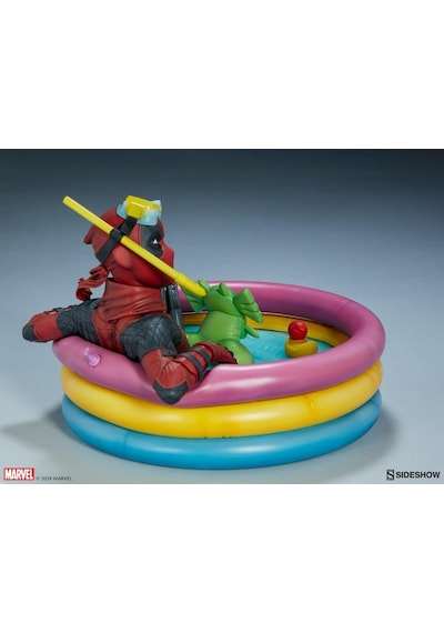 Sideshow Collectibles Kidpool Premium Format Figure