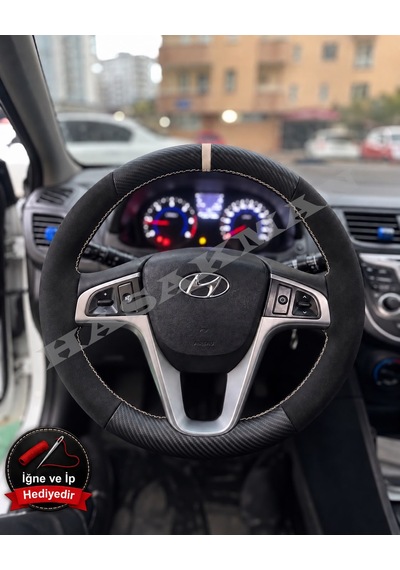 Hyundai Accent Blue Dikme Direksiyon Kılıfı Alcantara Süet Mat Karbon Bej Yüzük Ve Dikiş 2011-2019