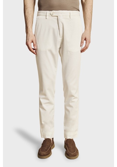 Brooks Brothers Normal Bel Daralan Paça Liyosel Chino Pantolon Erkek Pantolon Bbss26mpt001101 Kırık Beyaz Brooks Brothers Normal Bel Daralan Paça Liyosel Chino Pantolon Erkek Pantolon Bbss26mpt001101 Kırık Beyaz