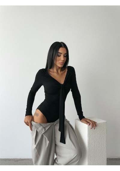 Ge Ticaret Sandy Bodysuit Önden Bağlama Detaylı - Siyah Siyah