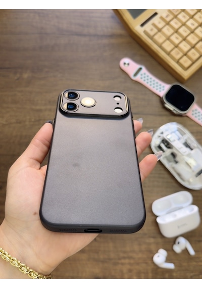 Apple iPhone 17 Pro Max Uyumlu Süper İnce Mat Ultra Thin Silikon Kılıf Siyah