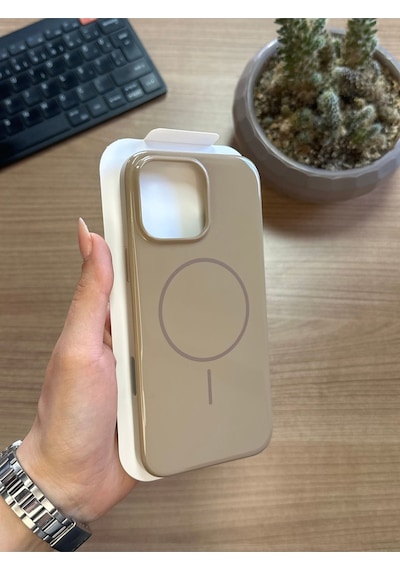 Apple Uyumlu iPhone 16 Pro Max Animasyonlu Stylus Silikon Kılıf Bej