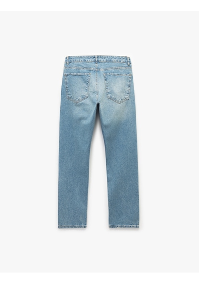 Koton Normal Bel Pamuklu Straight Fit Jean Pantolon - Mark Jean Açık İndigo 6wam40102nd Açık İndigo Koton Normal Bel Pamuklu Straight Fit Jean Pantolon - Mark Jean Açık İndigo 6wam40102nd Açık İndigo