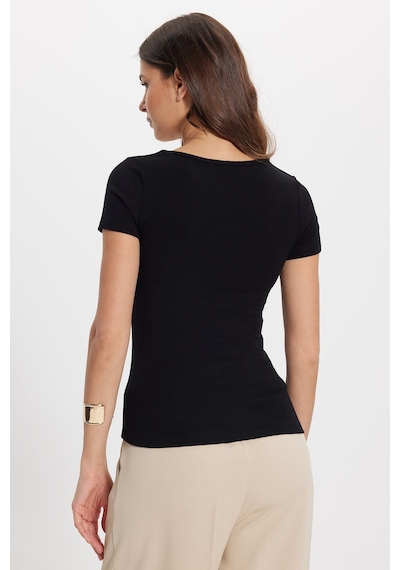 Tudors Kadın Slim Fit Dar Kesim Pamuklu V Yaka Kısa Kollu Siyah Bluz-50781