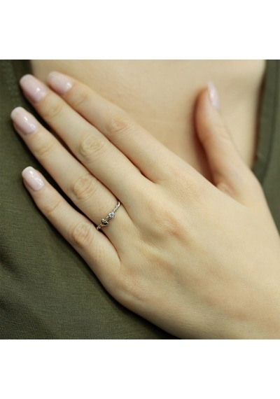Lova F Renk 0,05 Karat Pırlanta Tektaş Yüzük - 1020120