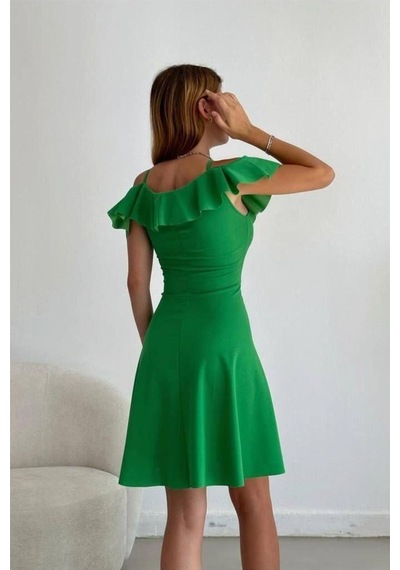 Lior Design Kadın Trend Model Esnek Krep Kumaş Kruvaze Yaka Volanlı Abiye Elbise Yeşil