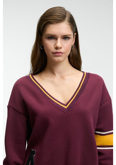 Grımelange Dıvıne Kadın V Yakalı Nakış Ve Patch Detaylı Bordo Sweatshirt Bordo
