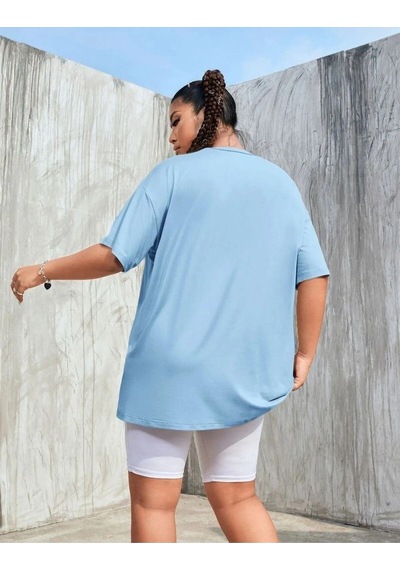 Hırsch Kadın Bebe Mavisi Oversize Bisiklet Yaka Yüz Baskılı T-shirt Bebe Mavisi Hırsch Kadın Bebe Mavisi Oversize Bisiklet Yaka Yüz Baskılı T-shirt Bebe Mavisi