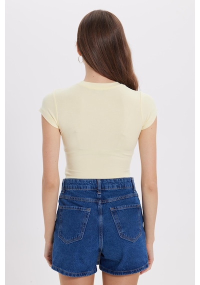 Tudors Kadın Slim Fit Dar kesim Kesim Bisiklet Yaka Viskon Kumaş Ultra Soft Sarı Tişört-34855 Sarı