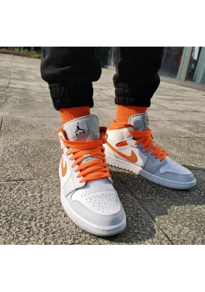 Nike Jordan 1 Mid Se Starfish Basketbol Ayakkabısı Beyaz - Turuncu