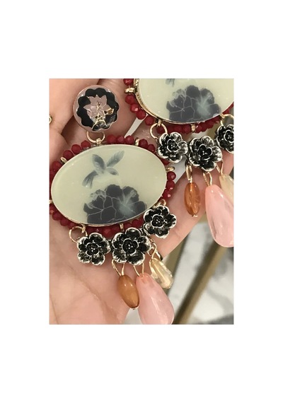 Reçine Sallantılı Model Küpe Çok Renkli