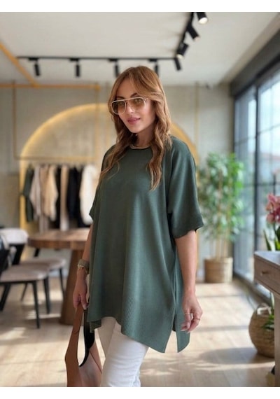 Mareandpanda Kadın Bisiklet Yaka Kısa Yarasa Kollu Yanları Yırtmaçlı Oversize Dökümlü Merserize Bluz haki Mareandpanda Kadın Bisiklet Yaka Kısa Yarasa Kollu Yanları Yırtmaçlı Oversize Dökümlü Merserize Bluz haki