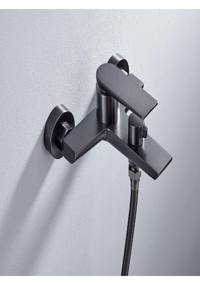 Fleko Mustang-c 320 Pirinç Mat Siyah Banyo Bataryası Siyah
