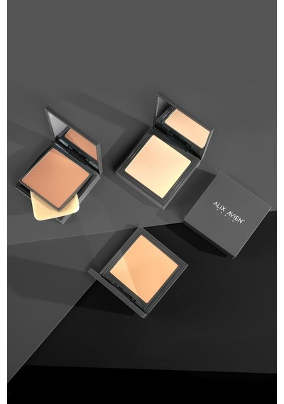 Kompakt Pudra - 12 Saate Kadar Kalıcılık - Soğuk-nötr Cilt Alt Tonu - Compact Powder 06 Creamy Diğer