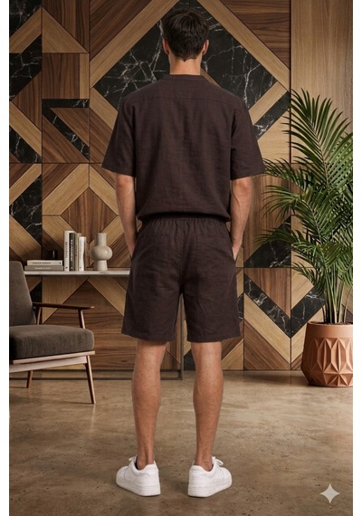 Tarz Cool Erkek Oversize Şort Takım V Yaka Yırtmaçlı Tişört Rahat Kesim Yazlık Takım Kahverengi Tarz Cool Erkek Oversize Şort Takım V Yaka Yırtmaçlı Tişört Rahat Kesim Yazlık Takım Kahverengi