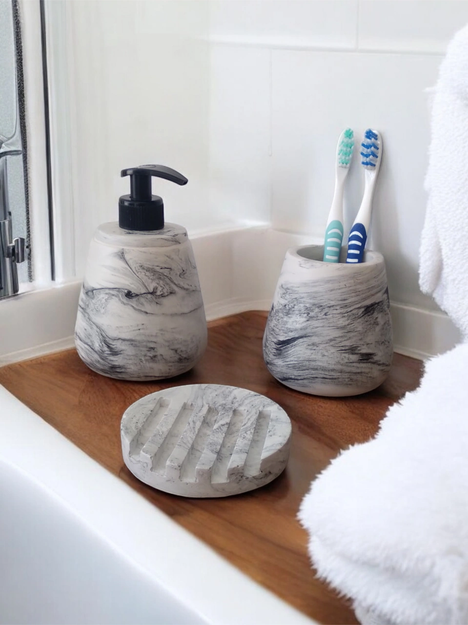 Mermer Desenli Gri Banyo Seti Gri