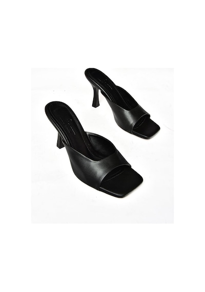 Fox Shoes S590033109 Siyah İnce Topuklu Kadın Terlik Siyah