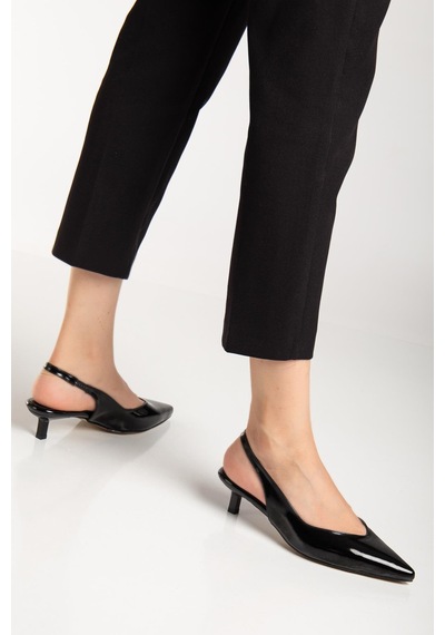 Suins Shoes Suins Stephen Model Kadın 4 Cm Kısa Mini Topuklu Rugan Ayakkabı Siyah