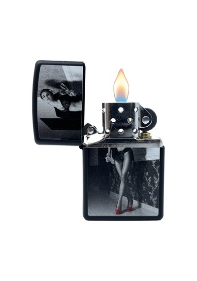 Zippo Red Shoe Girl Dizayn Çakmak Siyah