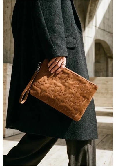 Adelina Bags Süet Yıldız Nakış İşlemeli Portföy El Çantası Bilek Askılı Astarlı Süet Clutch Çanta Taba