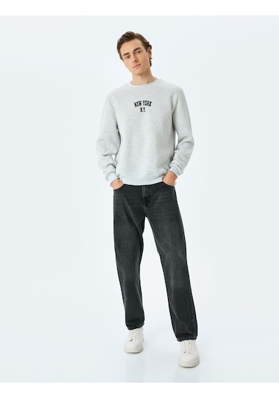Koton Bisiklet Yaka Slogan İşlemeli Sweatshirt Gri 5wam70237mk Gri
