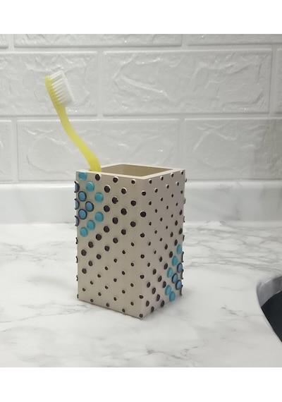 Bosphorus 2 Adet Diş Firçalik Ve Macunluk Puanli Poliresin 6x6x10cm 200ml Banyo Seti Çok Renkli
