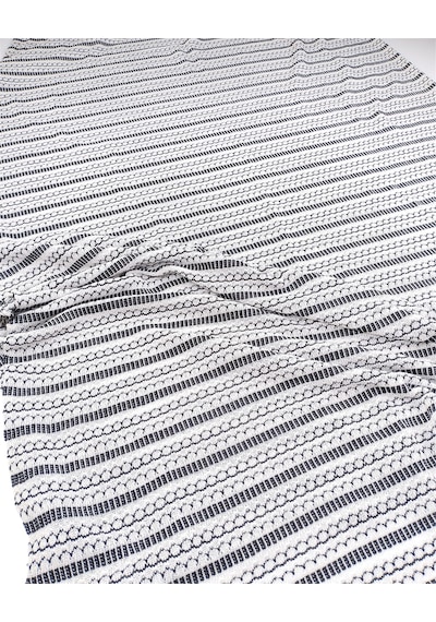 Siyah Beyaz Renklerde İncecik Tiril Tiril Triko Örme Kumaş Hırkalık & Kazaklık 190x200cm-12518 Siyah,beyaz Siyah Beyaz Renklerde İncecik Tiril Tiril Triko Örme Kumaş Hırkalık & Kazaklık 190x200cm-12518 Siyah,beyaz